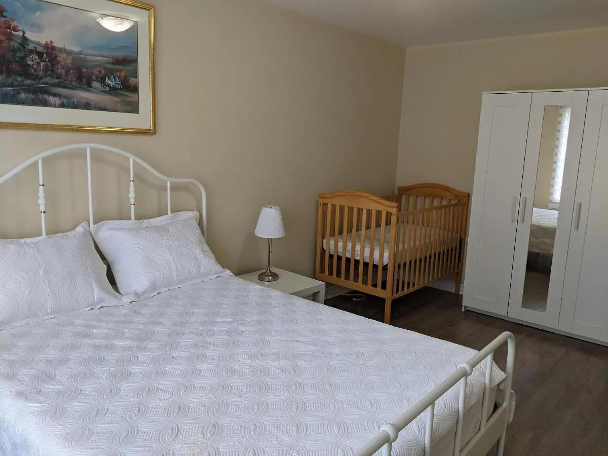 Appartamento 3 Bdr Appartement,Wifi,Netflix Free Parking Montréal Canada
